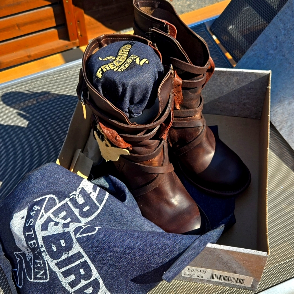 Freebird by steven baker boot